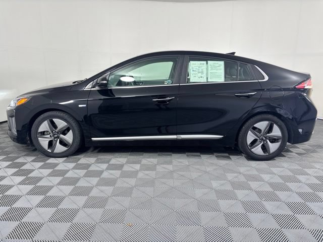Used 2020 Hyundai Ioniq Limited FWD image 34