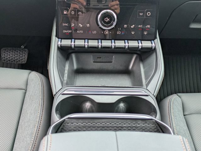 New 2026 GMC Terrain AT4 w/ Convenience Package III AWD/4WD image 22