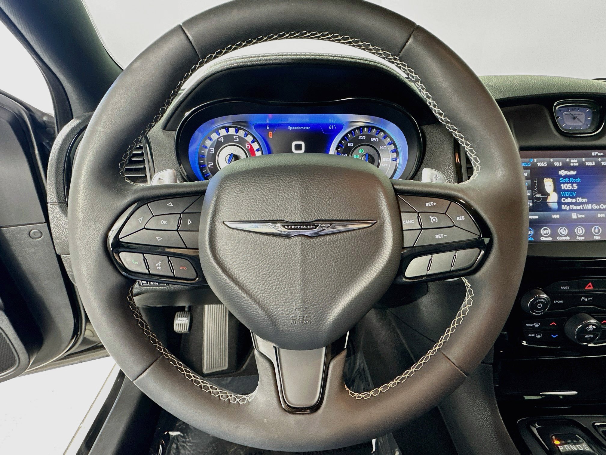 Used 2022 Chrysler 300 S RWD image 11