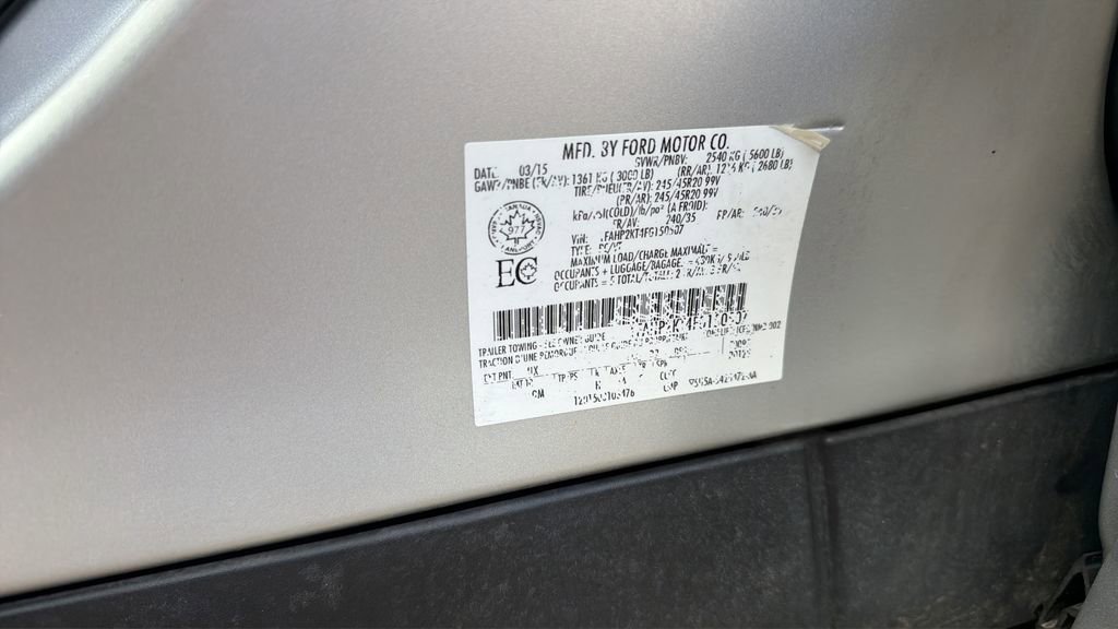 Used 2015 Ford Taurus SHO w/ Technology Package AWD/4WD image 39