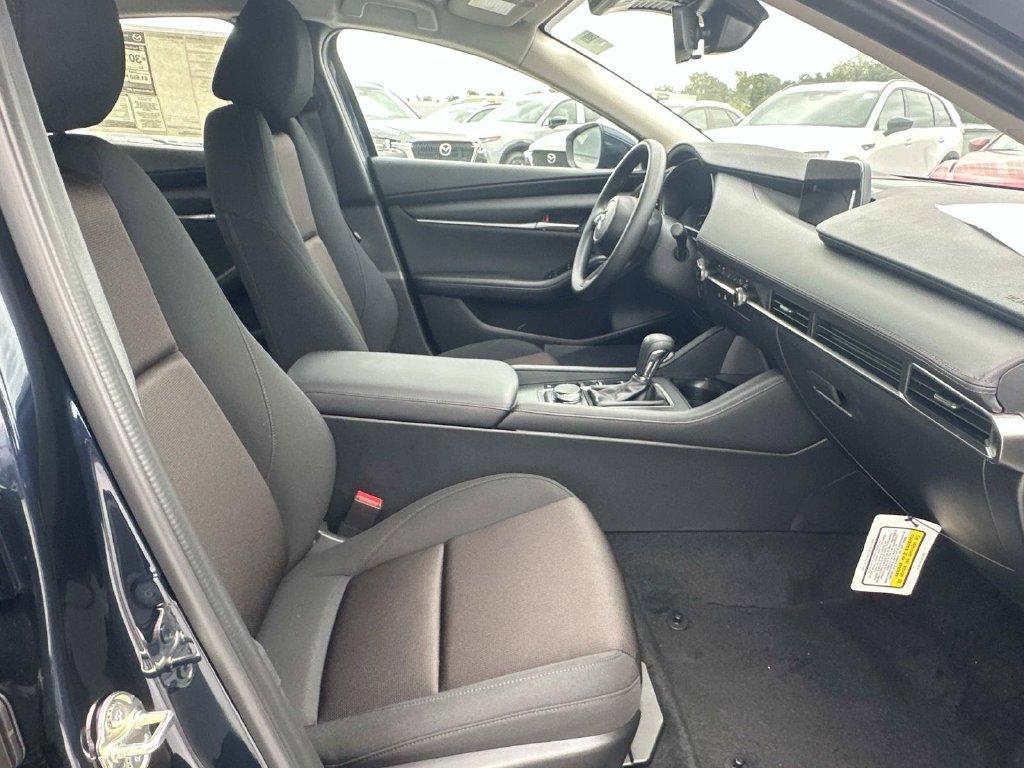 New 2026 MAZDA MAZDA3 s FWD image 32