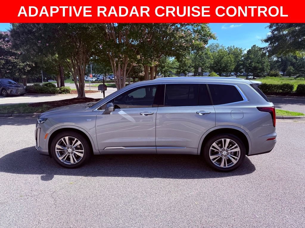 Used 2024 Cadillac XT6 Premium Luxury w/ Technology Package FWD image 4