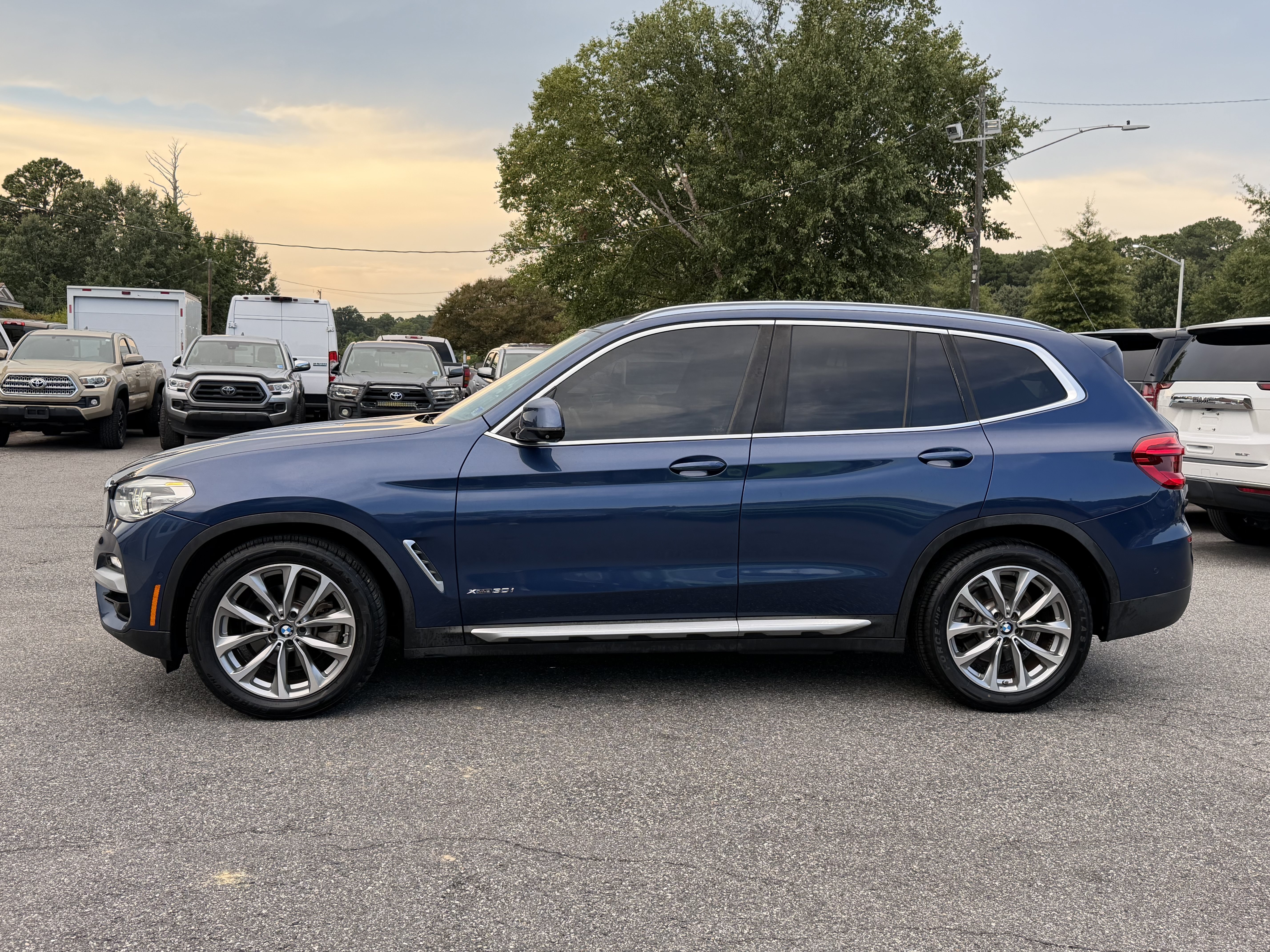 Used 2018 BMW X3 xDrive30i AWD/4WD image 8