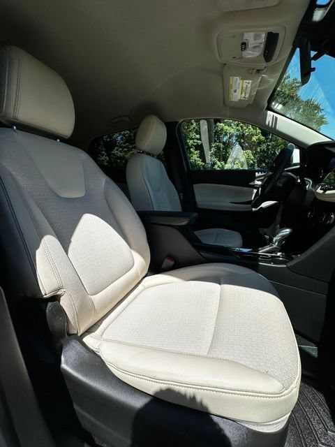 Used 2022 Buick Encore GX Select FWD image 25