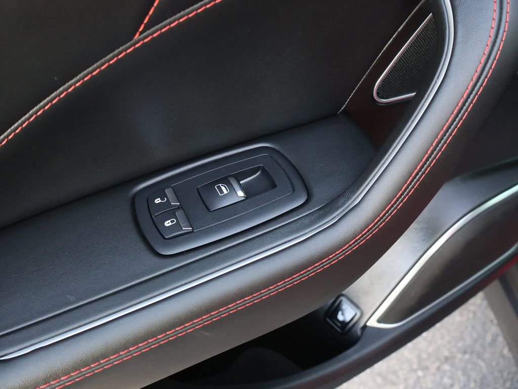 Used 2020 Maserati Levante GranLusso image 14