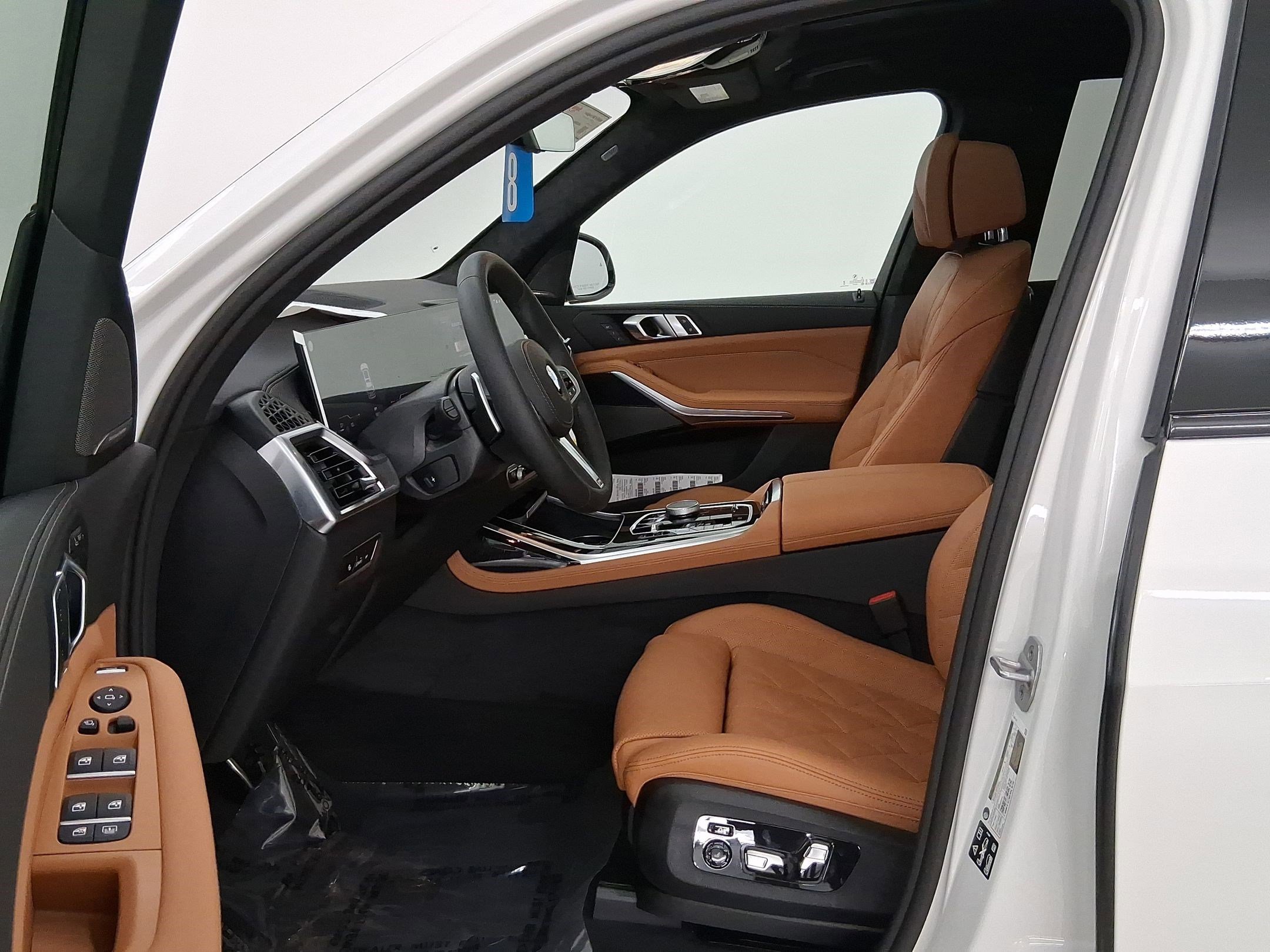 New 2026 BMW X7 xDrive40i w/ M Sport Package image 5