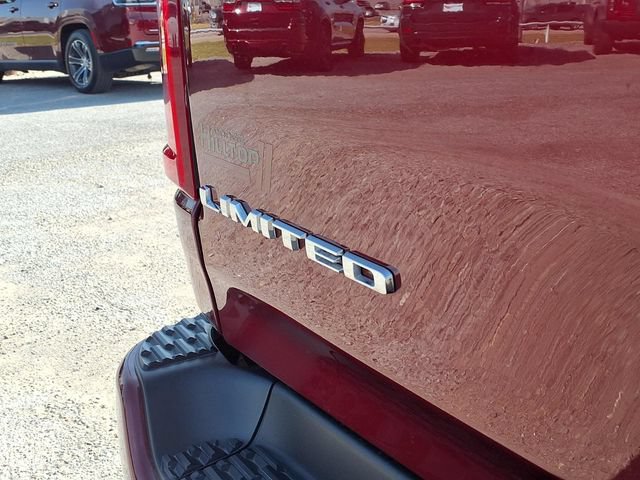 Used 2026 RAM 1500 Limited w/ Body Color Bumper Group AWD/4WD image 18