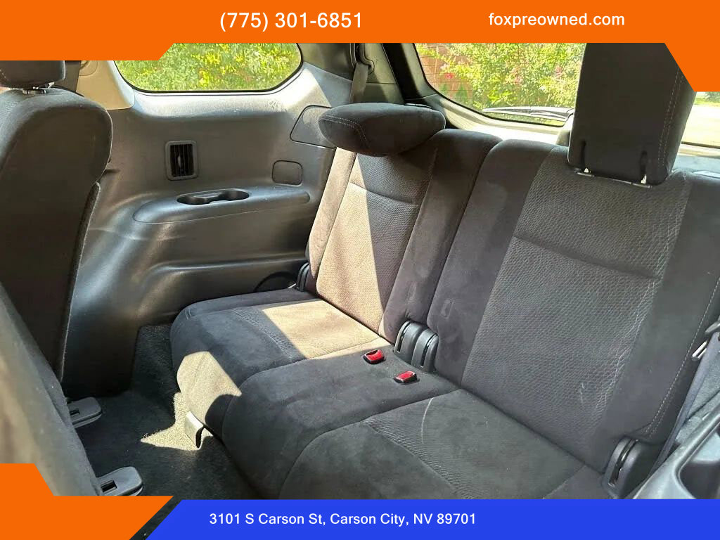 Used 2016 Nissan Pathfinder S image 10