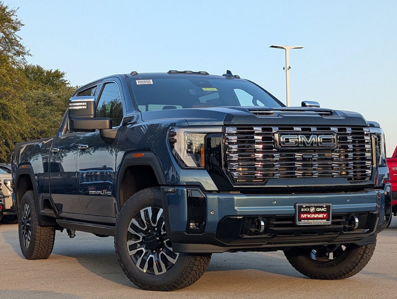 New 2026 GMC Sierra 2500 Denali Ultimate AWD/4WD image 2