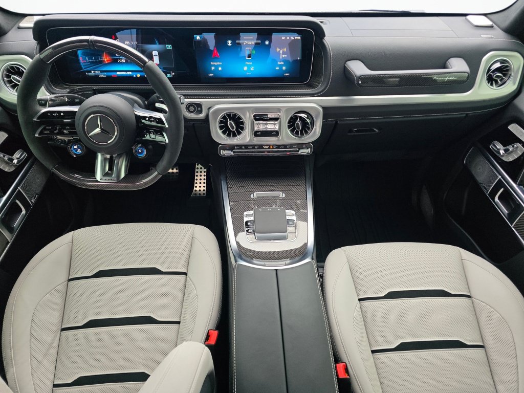 Used 2025 Mercedes-Benz G 63 AMG 4MATIC image 17