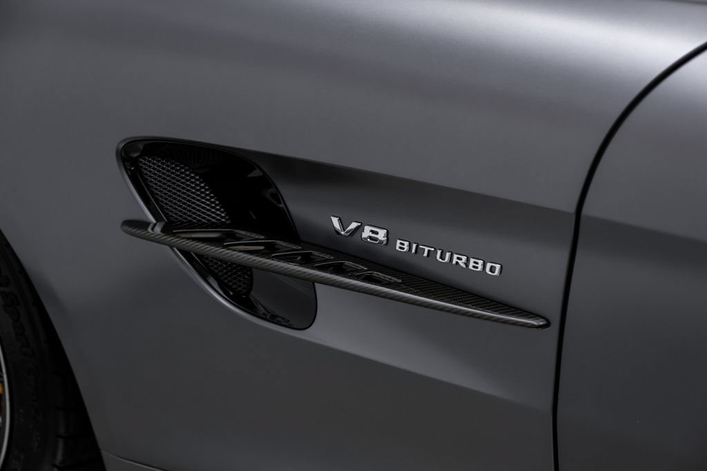 Used 2018 Mercedes-Benz AMG GT R image 48