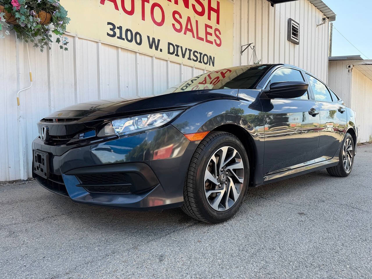 Used 2018 Honda Civic EX image 8