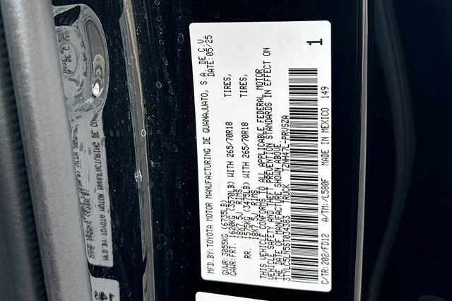 Certified 2025 Toyota Tacoma TRD Off-Road AWD/4WD image 34