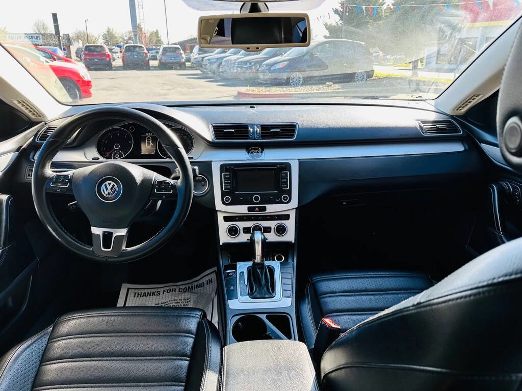 Used 2015 Volkswagen CC Sport image 9