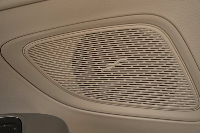 New 2026 Mercedes-Benz C 300 4MATIC Sedan image 39