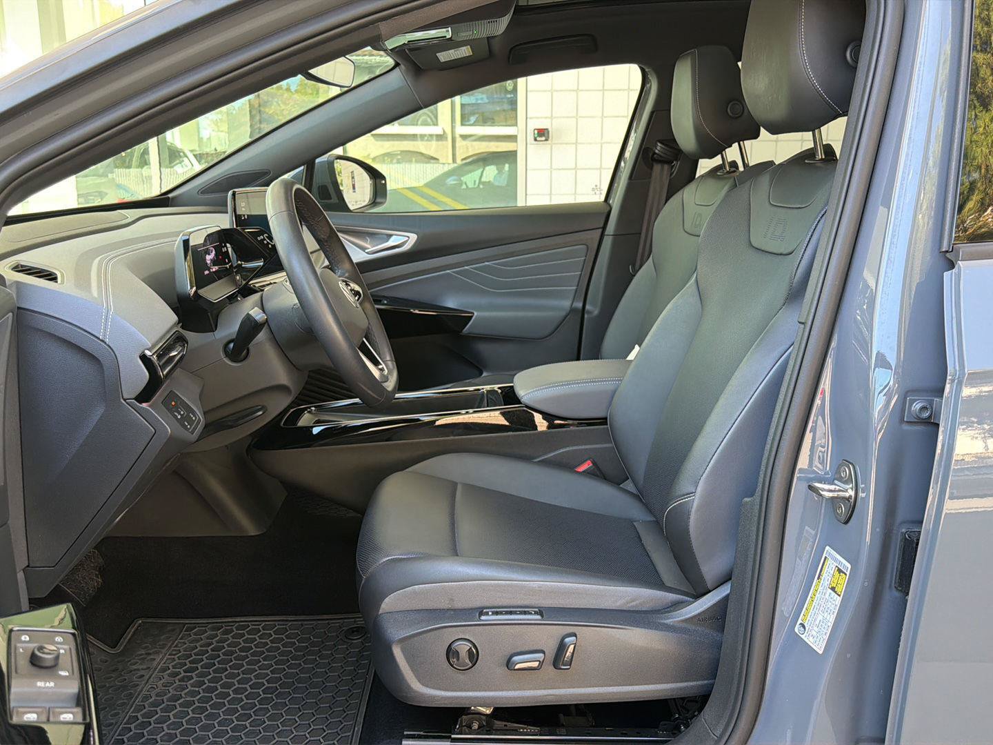 Certified 2023 Volkswagen ID.4 Pro S RWD image 15