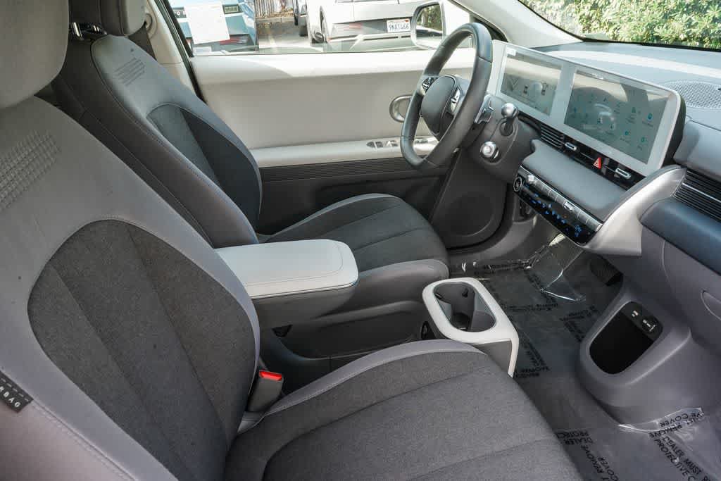 Certified 2024 Hyundai Ioniq 5 SEL RWD image 16