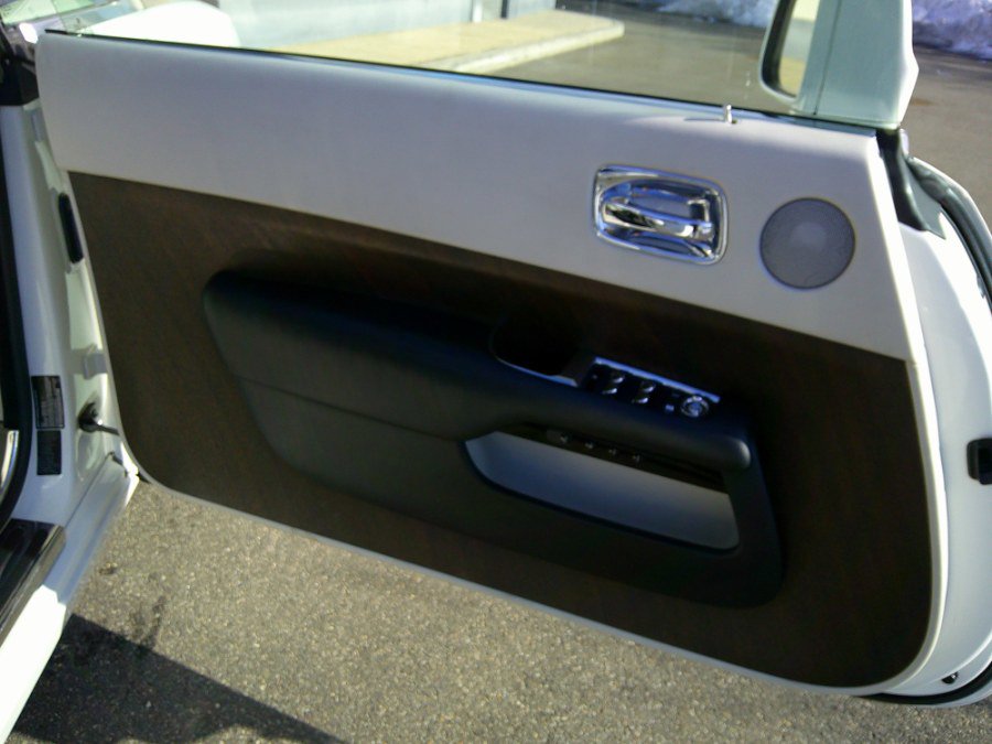 Used 2014 Rolls-Royce Wraith image 89