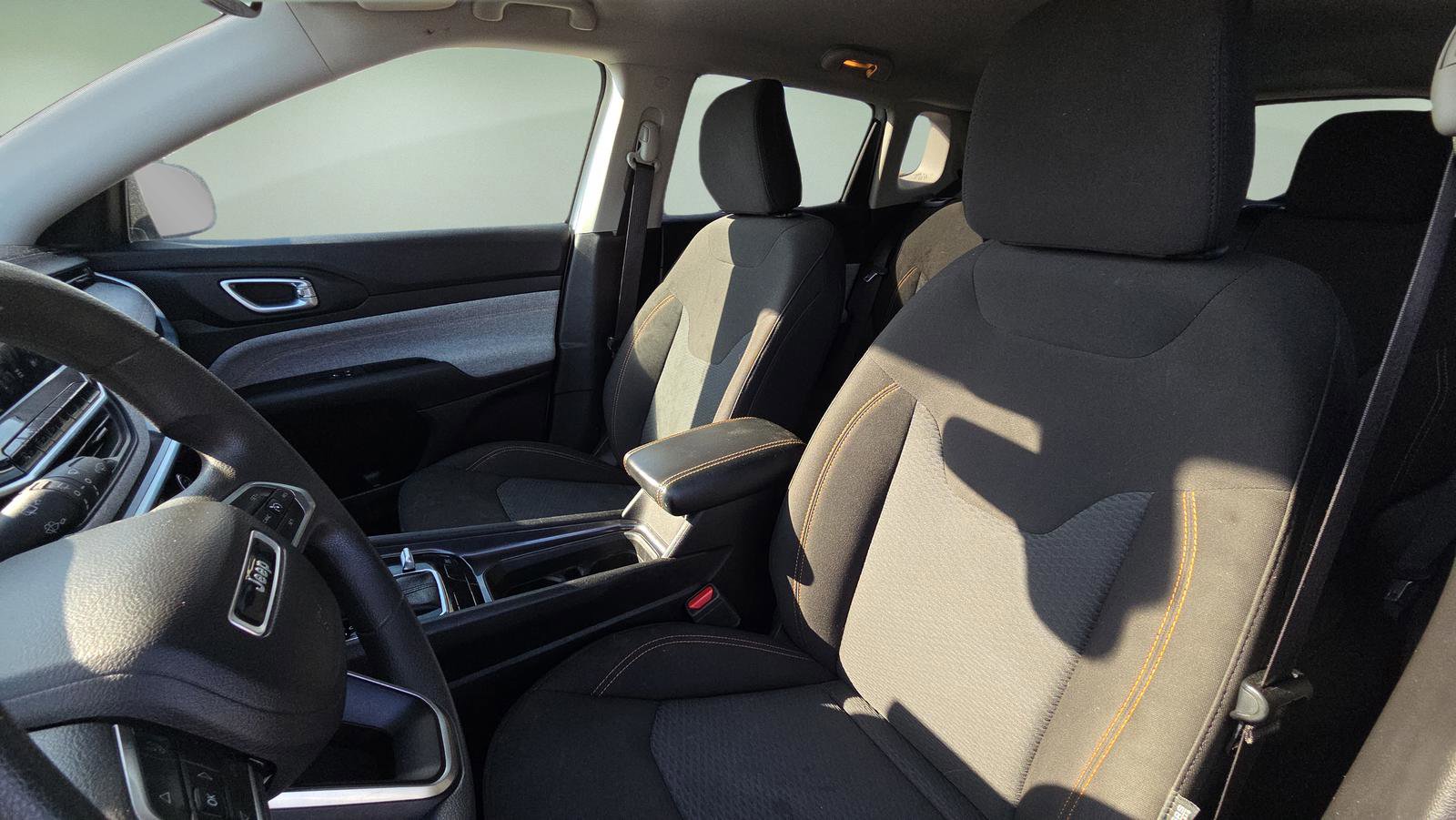 Used 2022 Jeep Compass Sport image 25