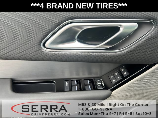 Used 2022 Land Rover Range Rover Velar R-Dynamic S AWD/4WD image 19
