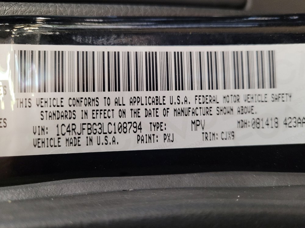 Used 2020 Jeep Grand Cherokee Limited w/ Trailer Tow Group IV image 33