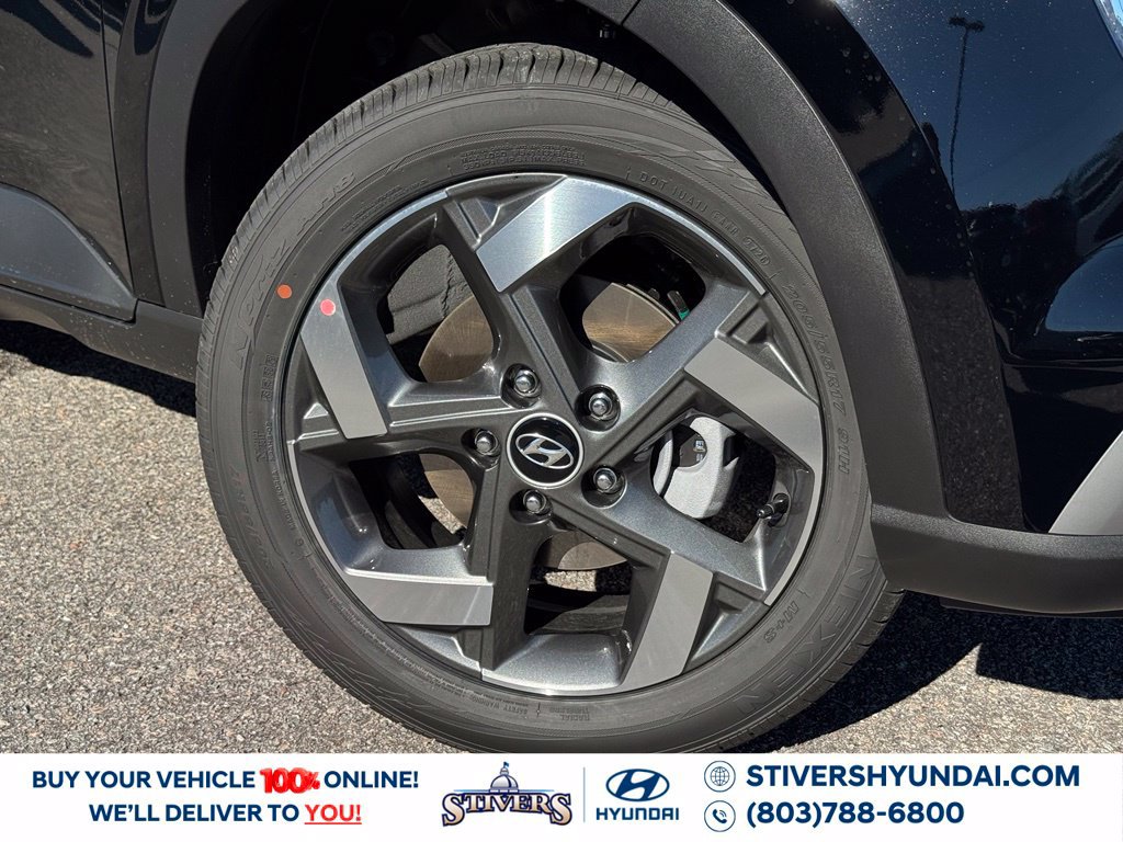 New 2026 Hyundai Venue SEL FWD image 6