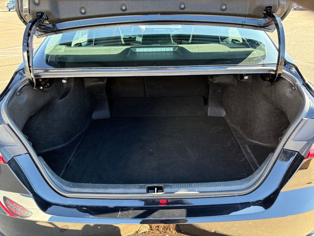 Certified 2025 Toyota Camry SE image 6