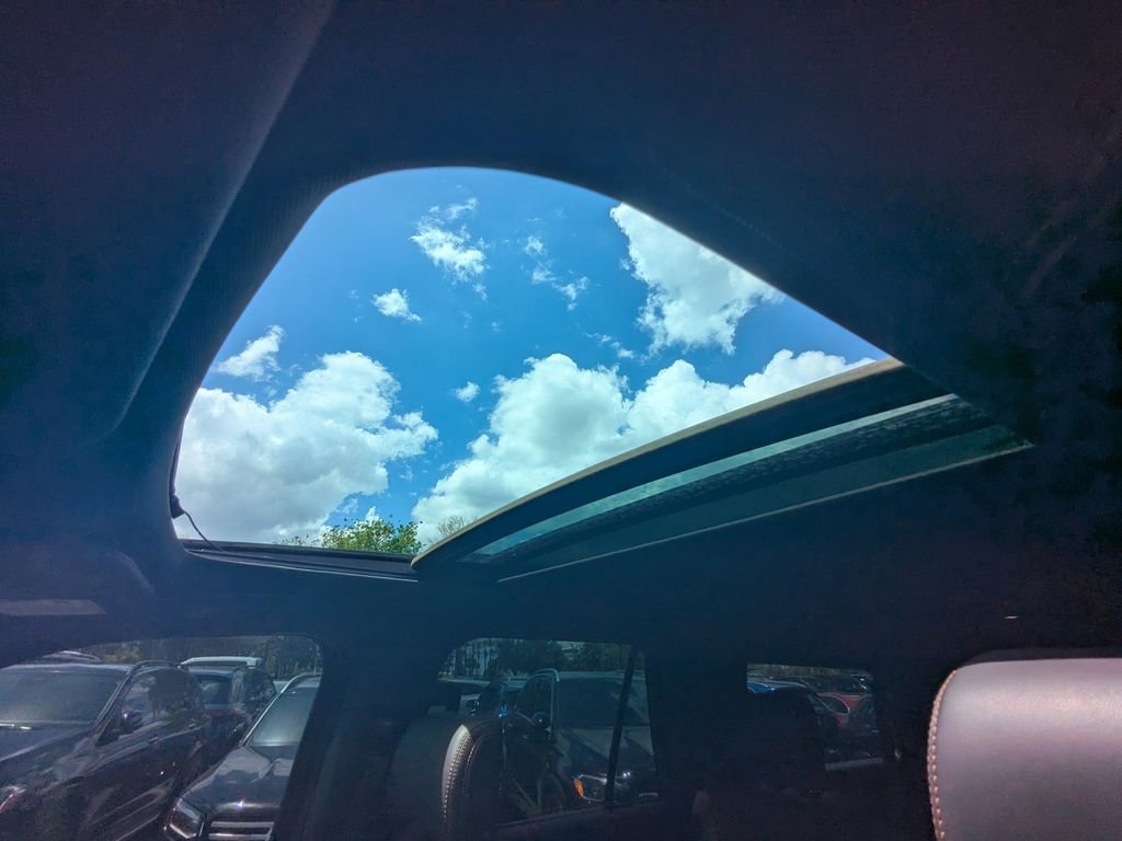 Used 2024 Ford Expedition Max Platinum image 8