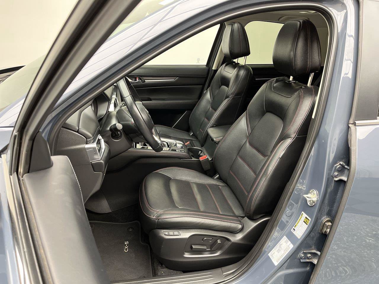 Certified 2025 MAZDA CX-5 Carbon Edition AWD/4WD image 11