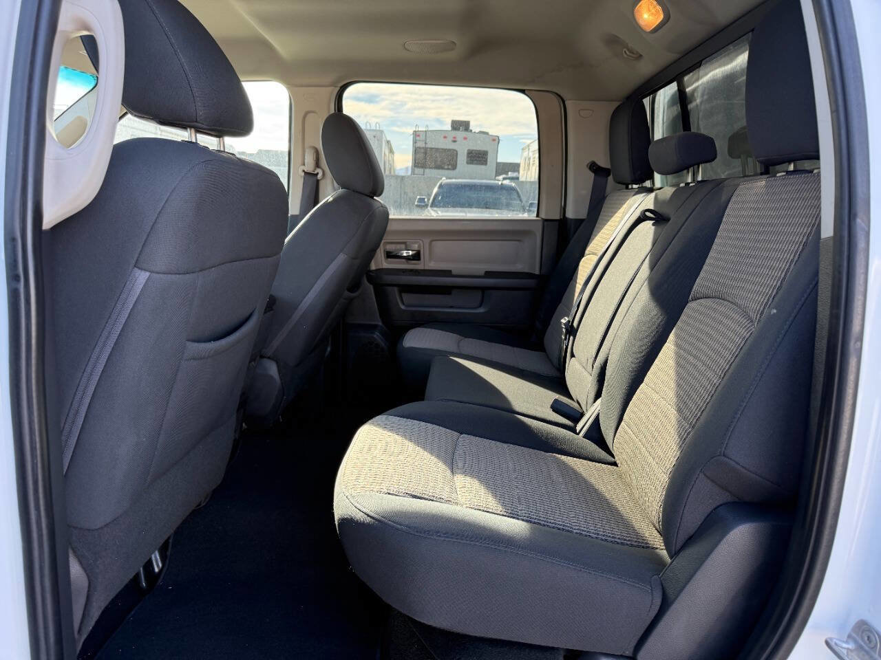 Used 2012 RAM 1500 Big Horn w/ Luxury Group image 18