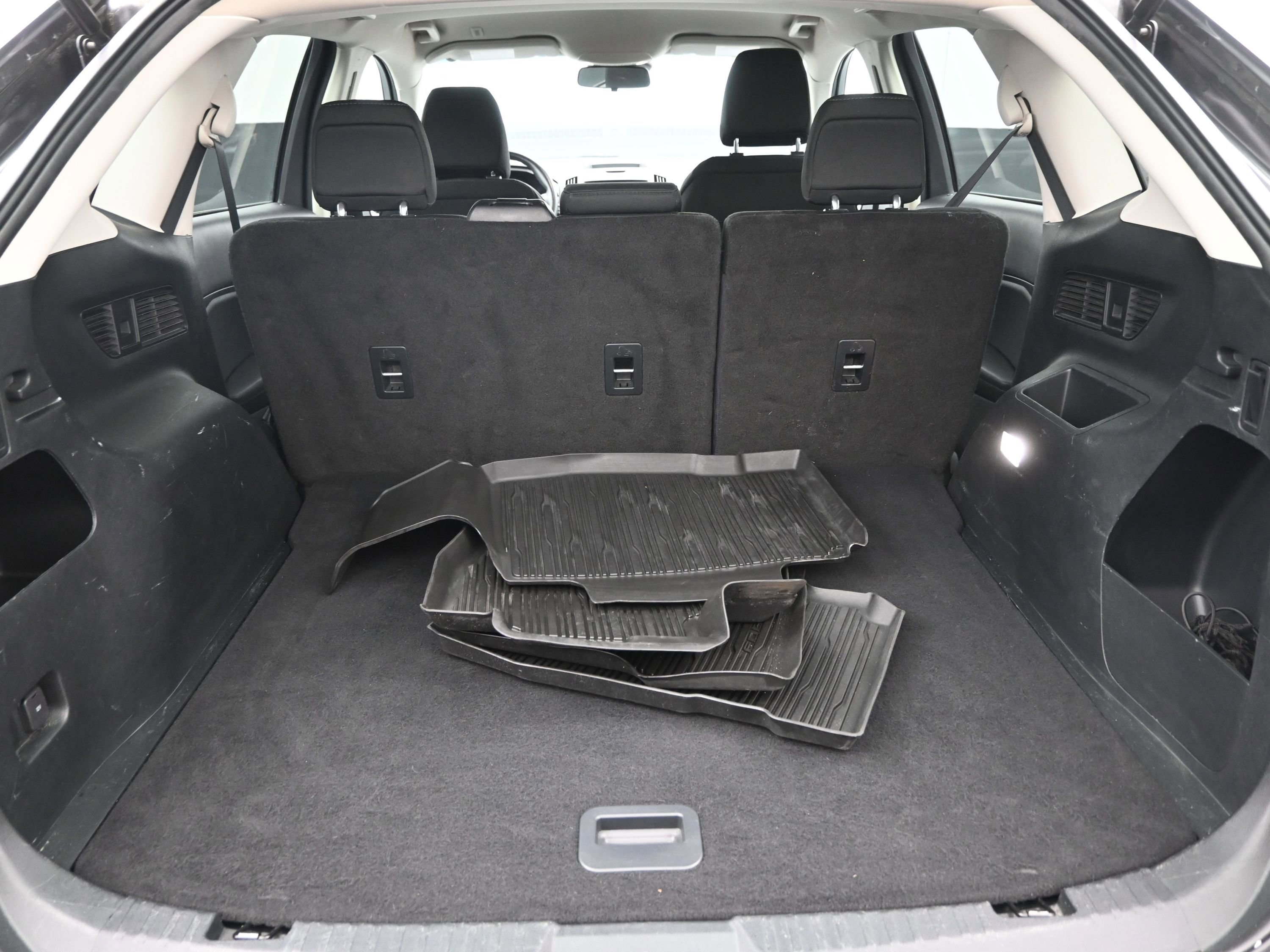 Used 2020 Ford Edge SE AWD/4WD image 23