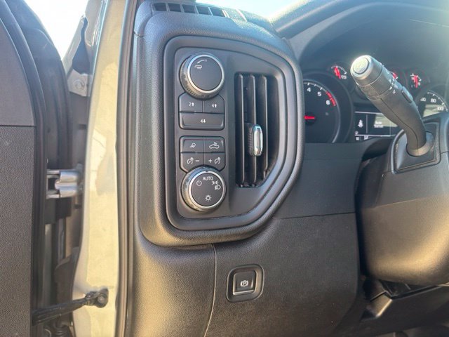Used 2024 Chevrolet Silverado 2500 Custom w/ Custom Convenience Package AWD/4WD image 19