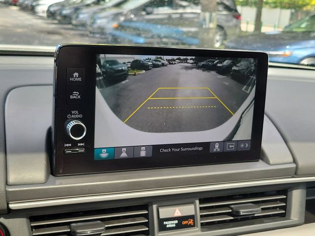 Certified 2024 Honda Pilot Touring image 29