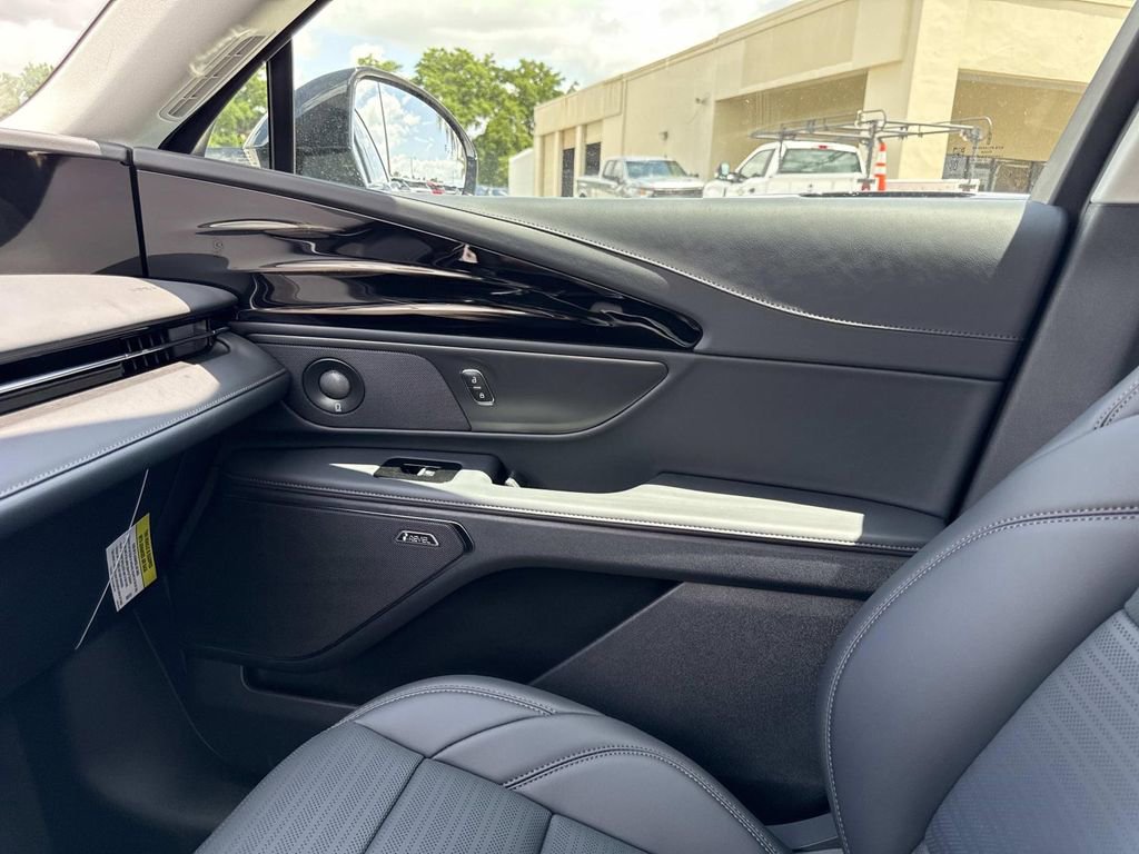 New 2026 Lincoln Nautilus Reserve w/ Jet Appearance Package AWD/4WD image 22