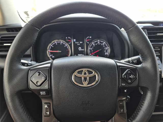 Used 2021 Toyota 4Runner TRD Off-Road AWD/4WD image 27