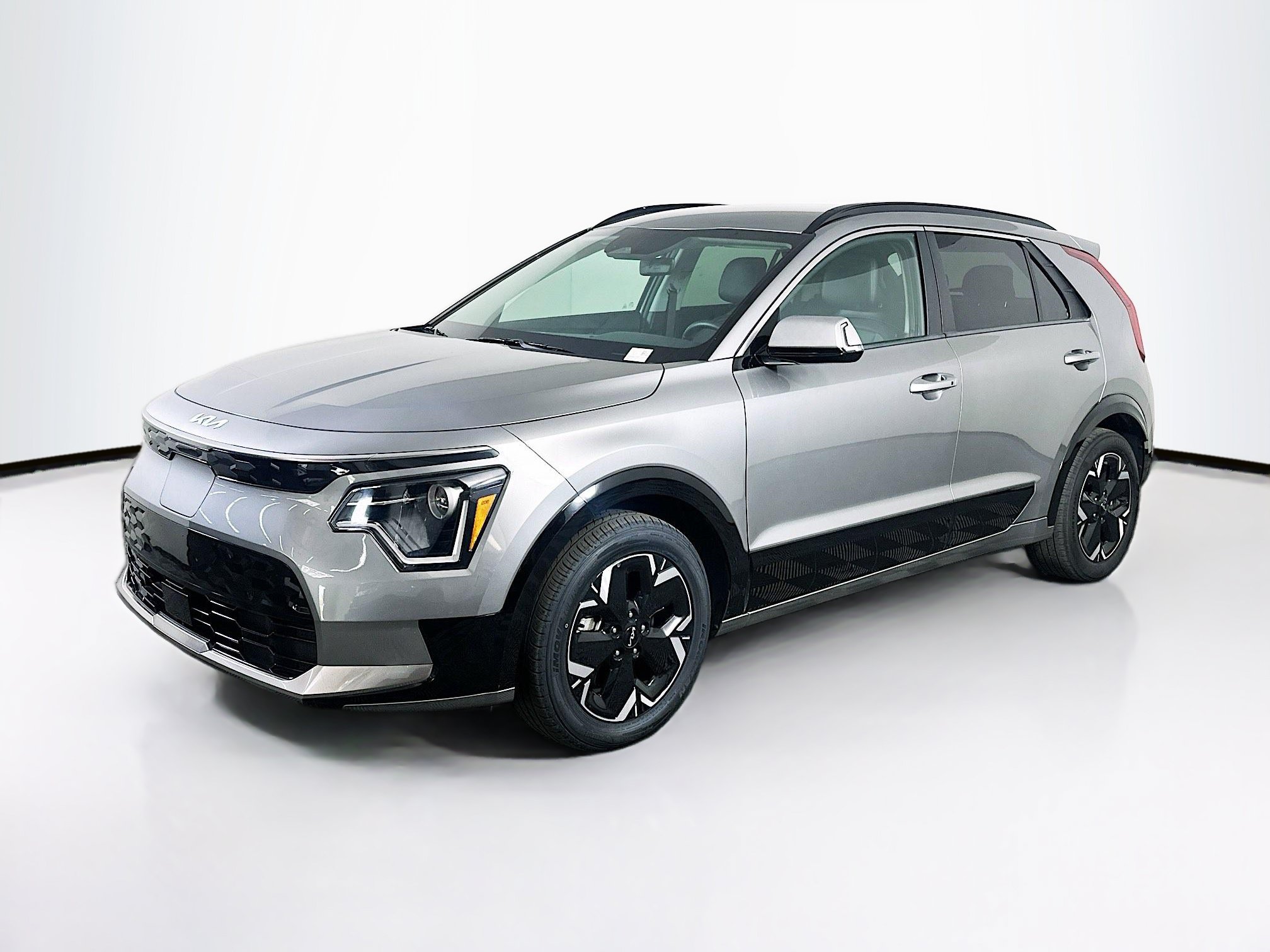 Used 2024 Kia Niro Wind FWD image 3