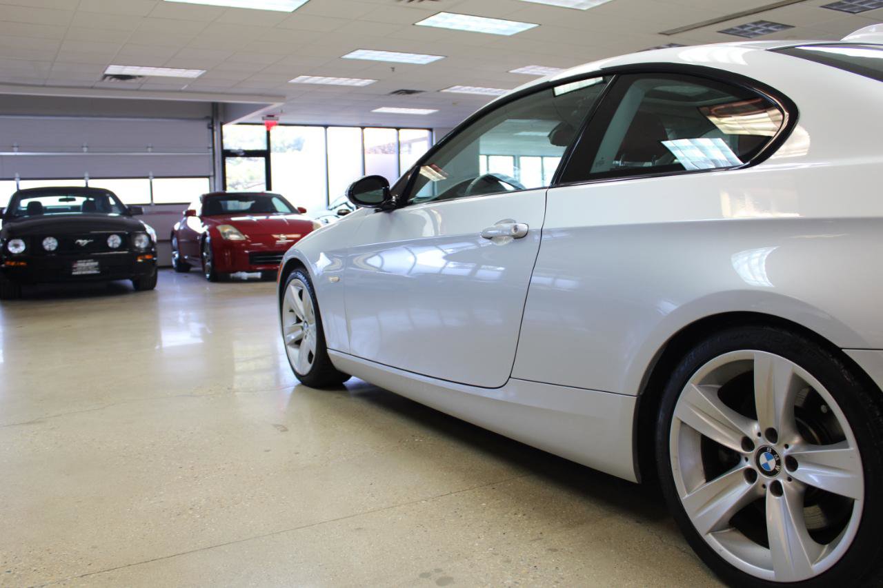 Used 2009 BMW 335i Coupe image 15