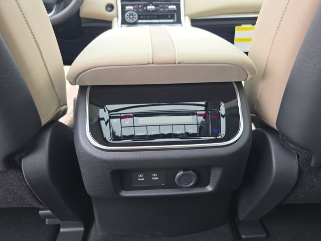 New 2026 Nissan Armada Platinum image 23