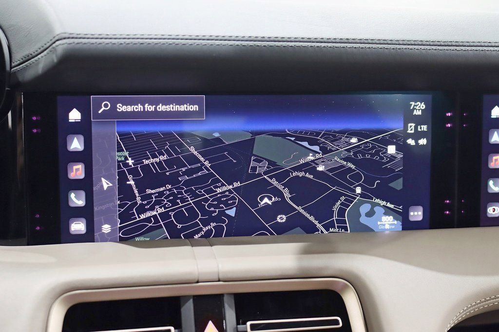 Used 2020 Porsche Taycan Turbo image 22