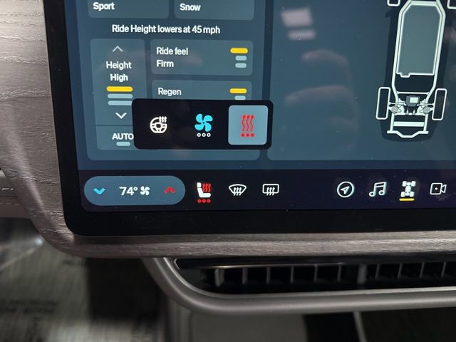 Used 2023 Rivian R1T Adventure AWD/4WD image 10