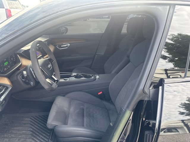 Used 2023 Audi e-tron GT Premium Plus AWD/4WD image 9