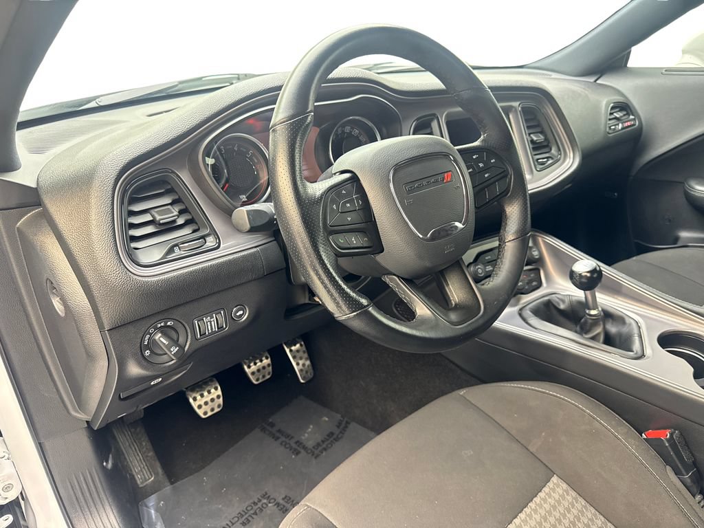 Used 2023 Dodge Challenger R/T Scat Pack RWD image 45