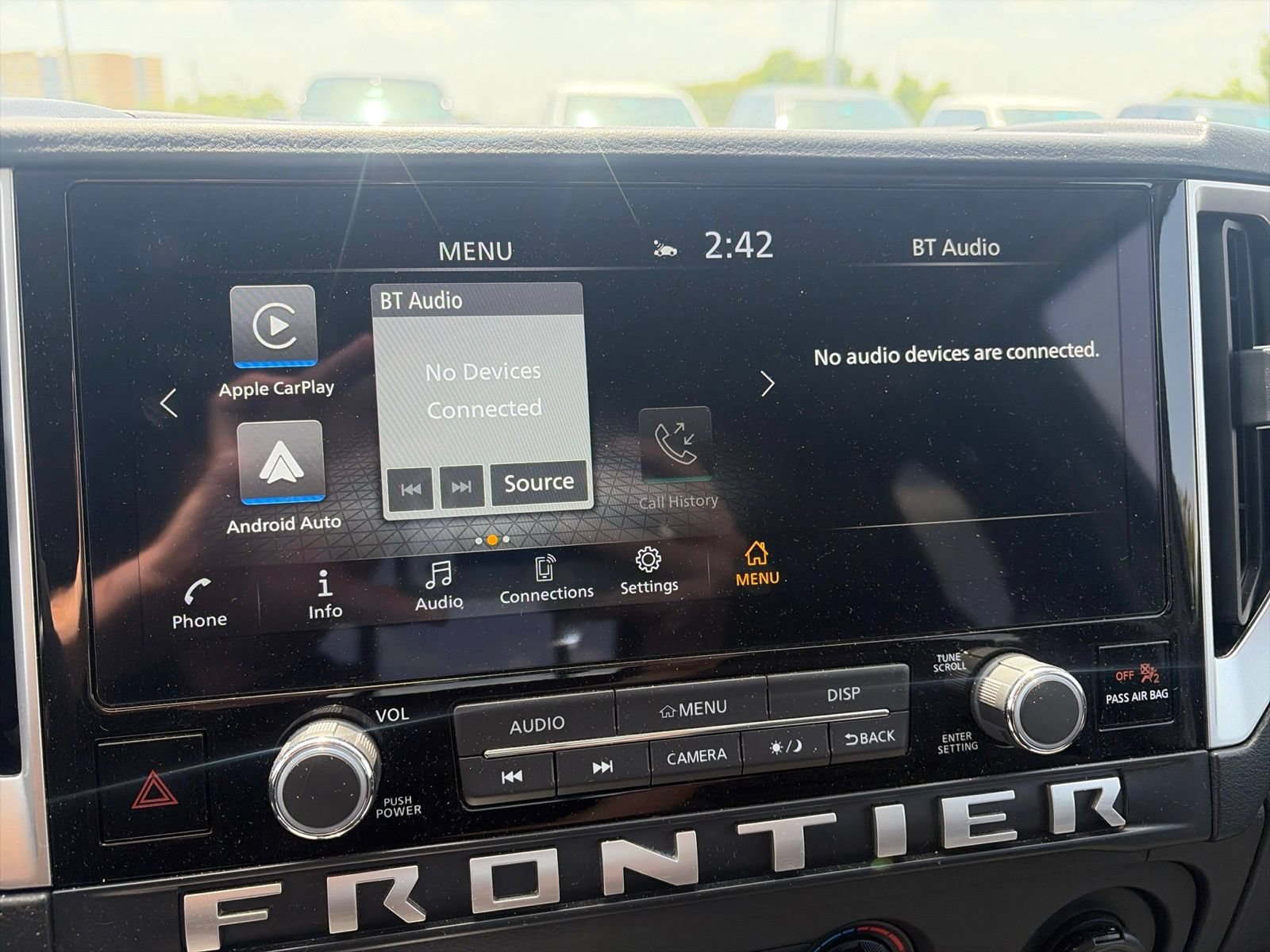 Used 2025 Nissan Frontier SV RWD image 19