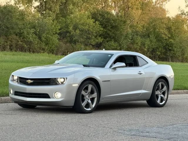 Used 2010 Chevrolet Camaro LT w/ RS Package RWD image 31