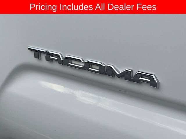 Used 2017 Toyota Tacoma Limited w/ Tow Package AWD/4WD image 8