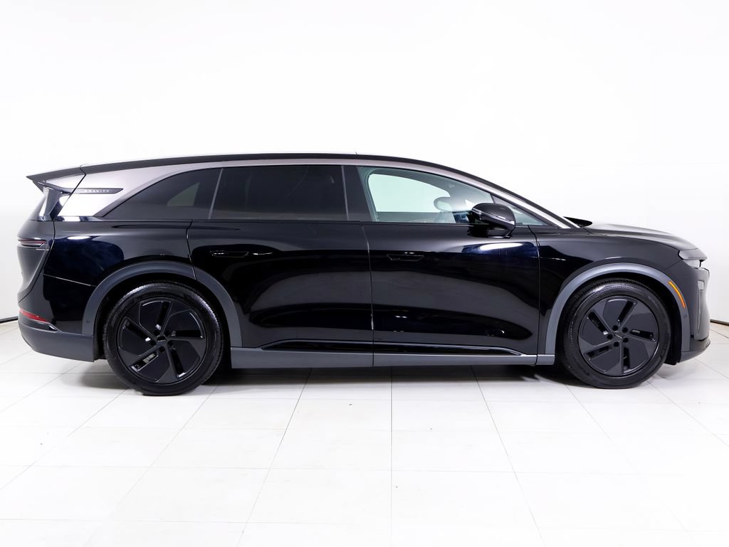 Used 2026 Lucid Gravity Grand Touring AWD/4WD image 33