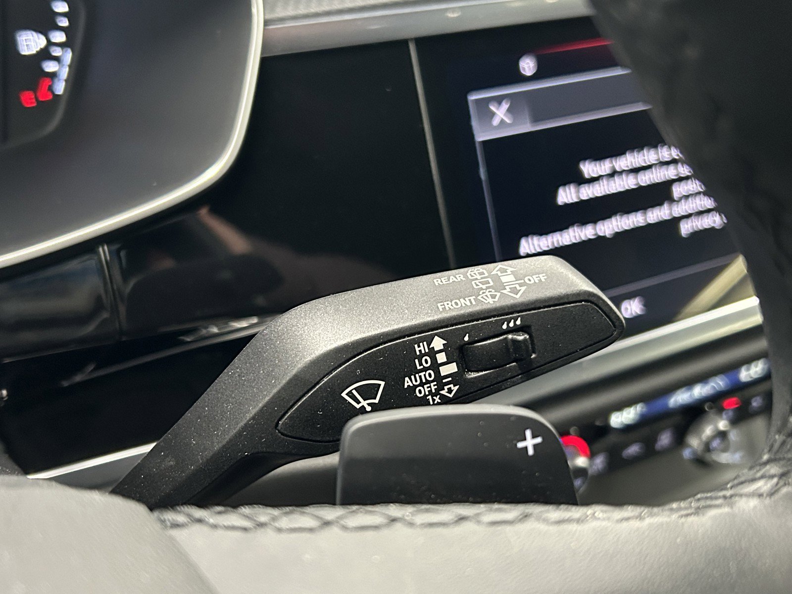 Used 2025 Audi Q3 2.0T Premium image 25