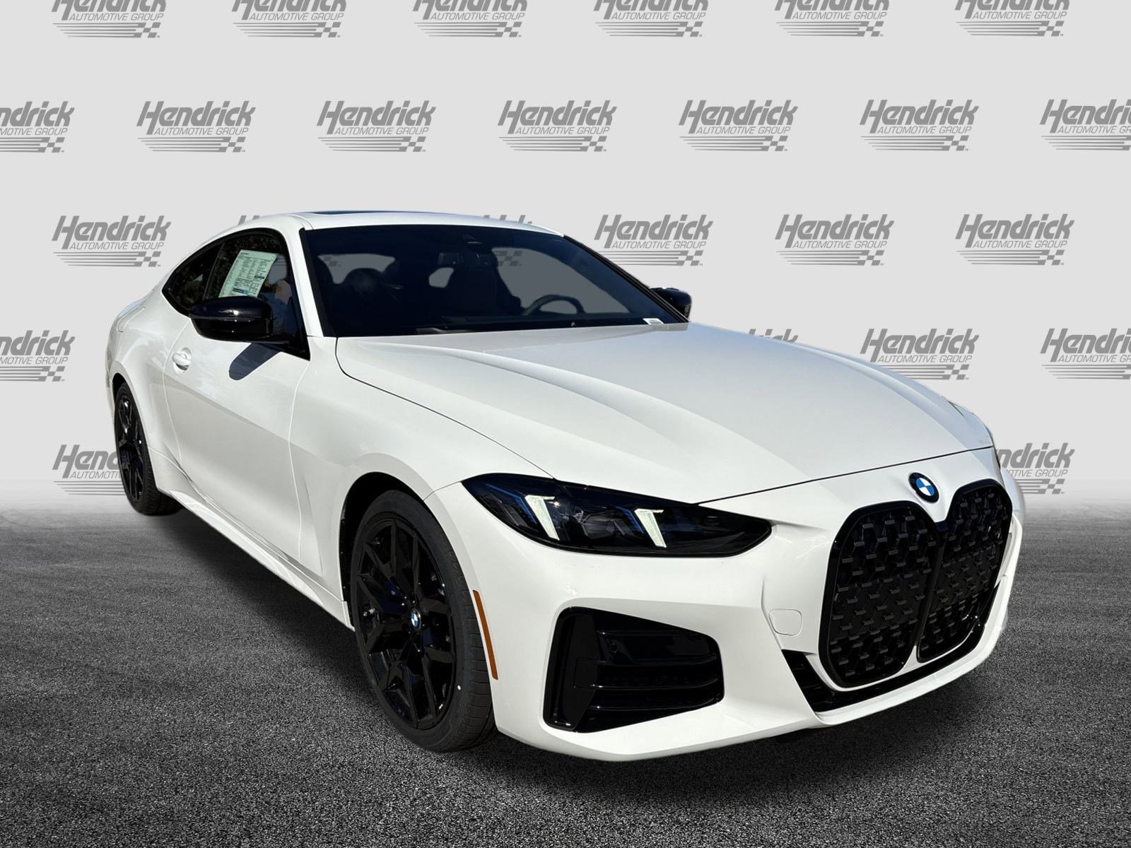 Used 2026 BMW 430i Coupe w/ M Sport Package image 2