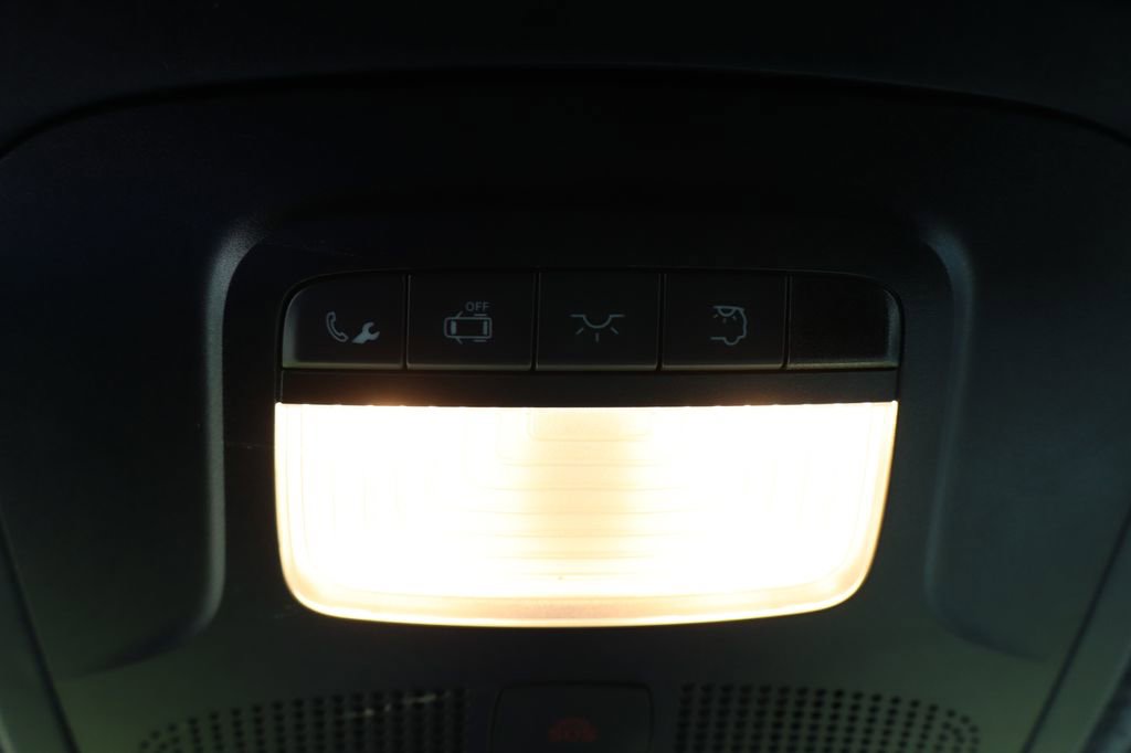 Used 2019 Mercedes-Benz Sprinter 2500 image 29