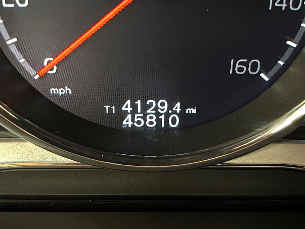 Used 2018 Volvo S60 T5 Inscription w/ Protection Package FWD image 11